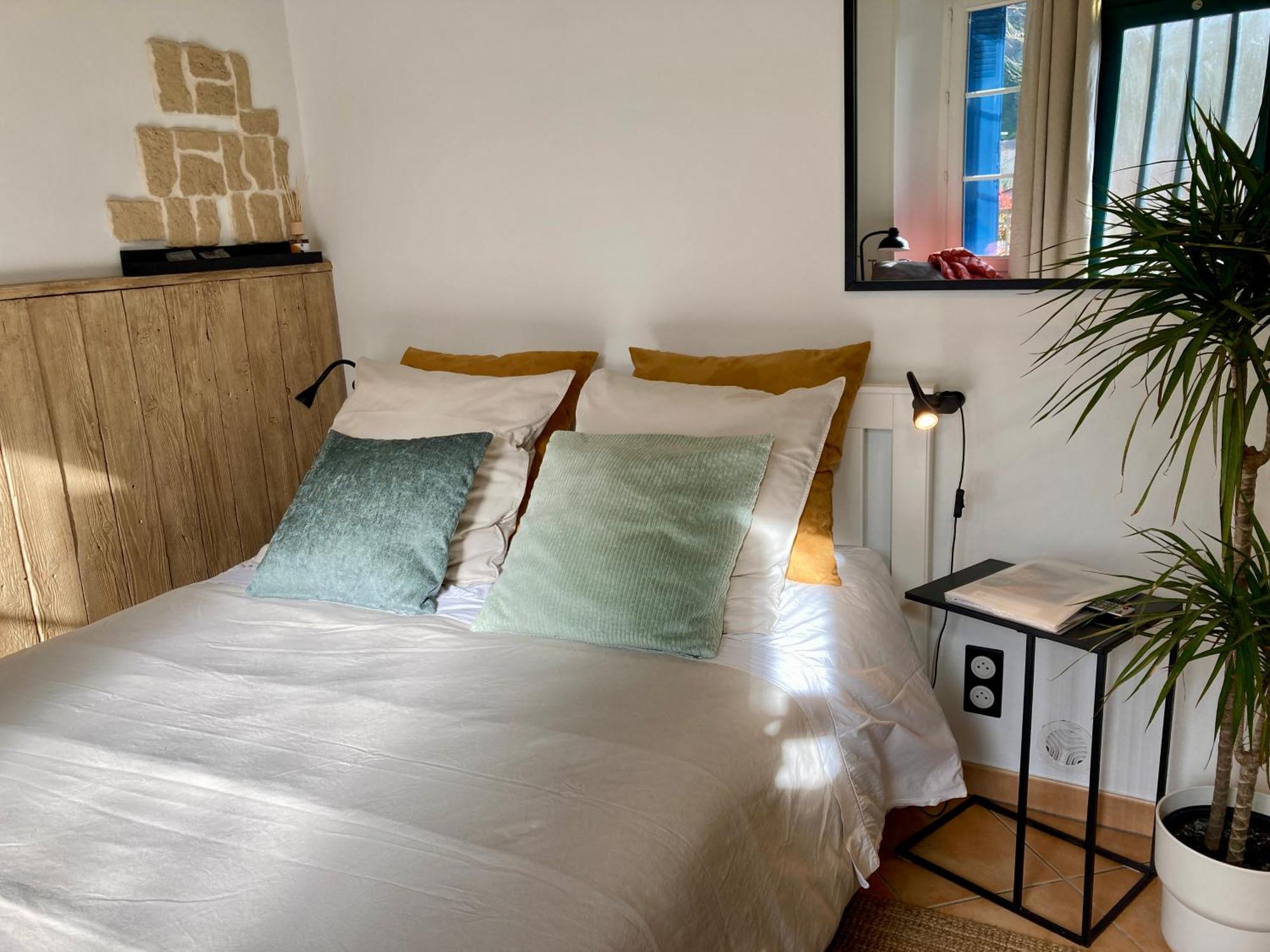 LE CITY Studio - Aux 4 Logis - Petit déjeuner inclus 1ère nuit Foix Extérieur photo